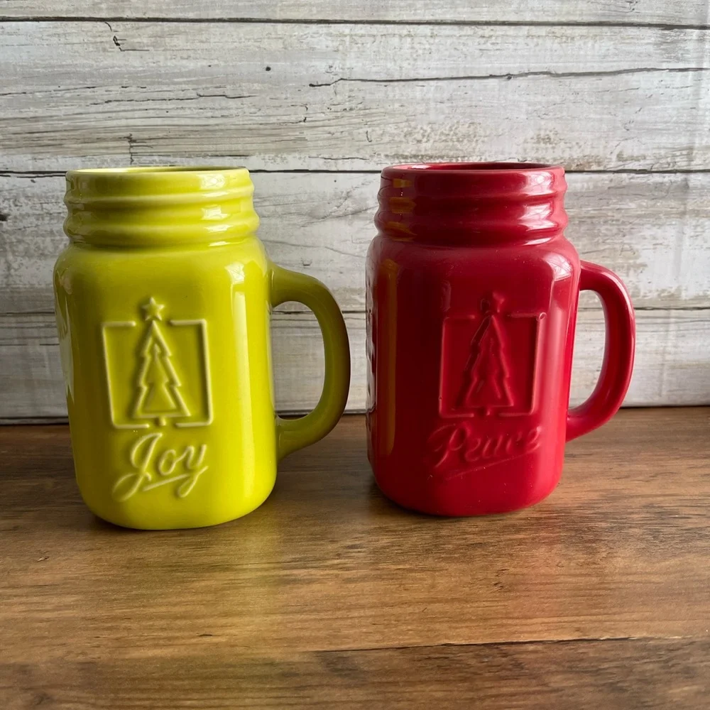 Fusion gourmet ceramic mugs red peace green joy kitchen handle holiday Christmas
